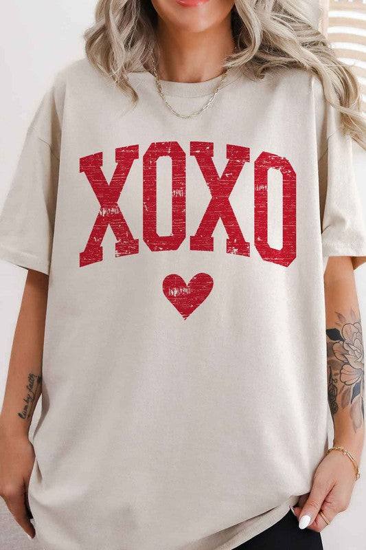 XOXO Oversized Graphic Tee